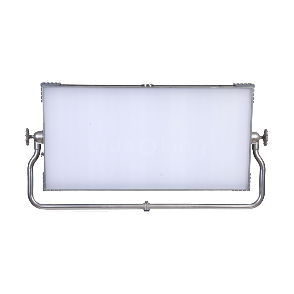 Cineo Lighting LB800 2×4 800W Softlight with Landscape Yoke