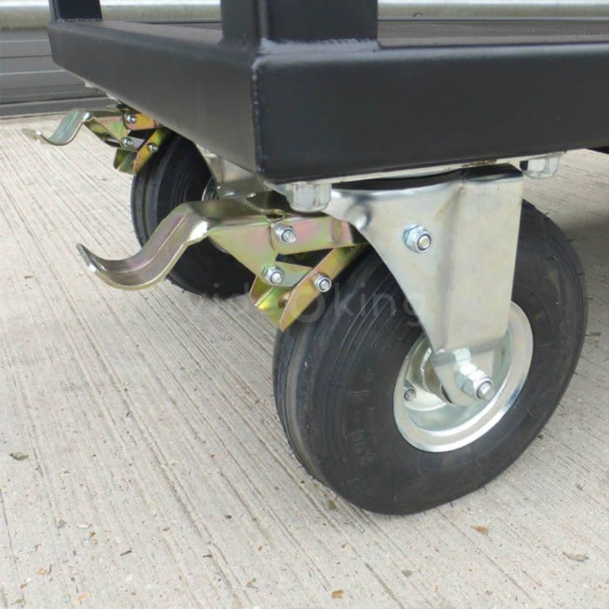 Head Cart with Adjustable Shelves & Combo Stand Hangers_5