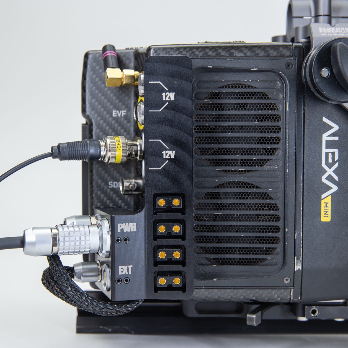 fookus-pookus-alexa-mini-powerblock-05