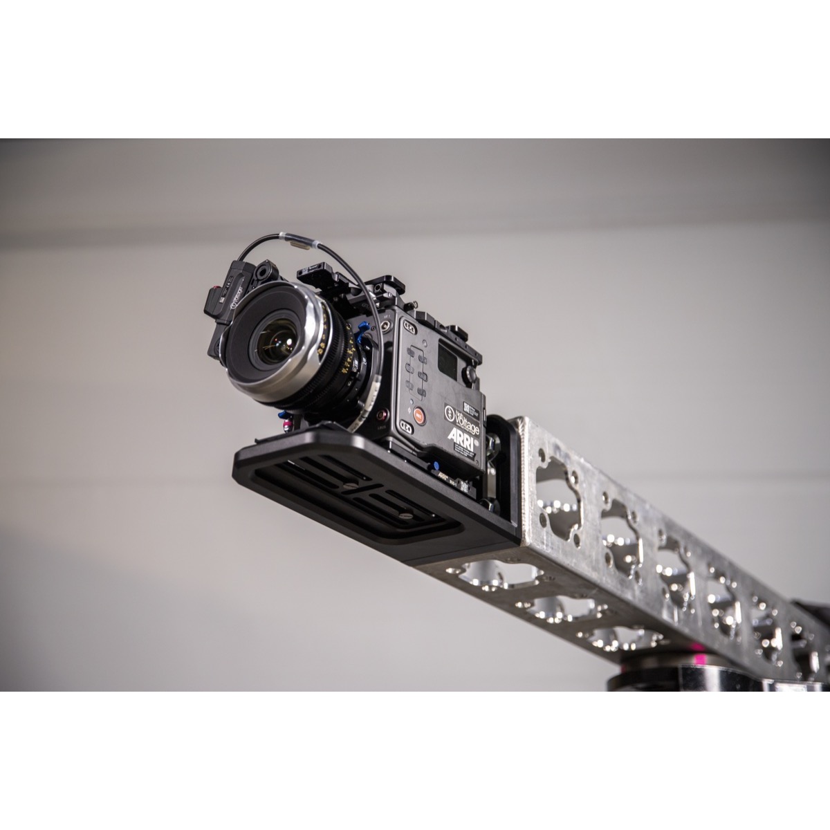 fookus-pookus-l-bracket-for-modulus-x-04